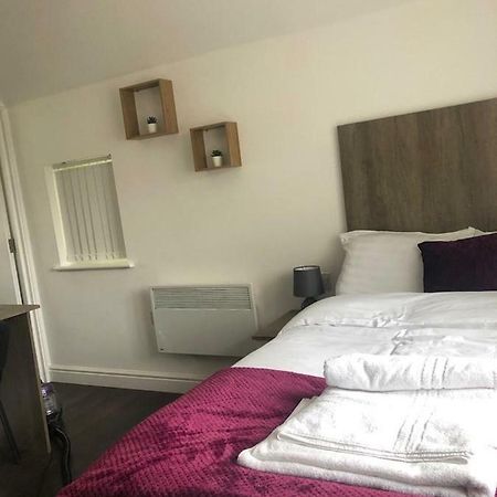 Safe Move - 23 Lancaster House Apartment Лестър Екстериор снимка