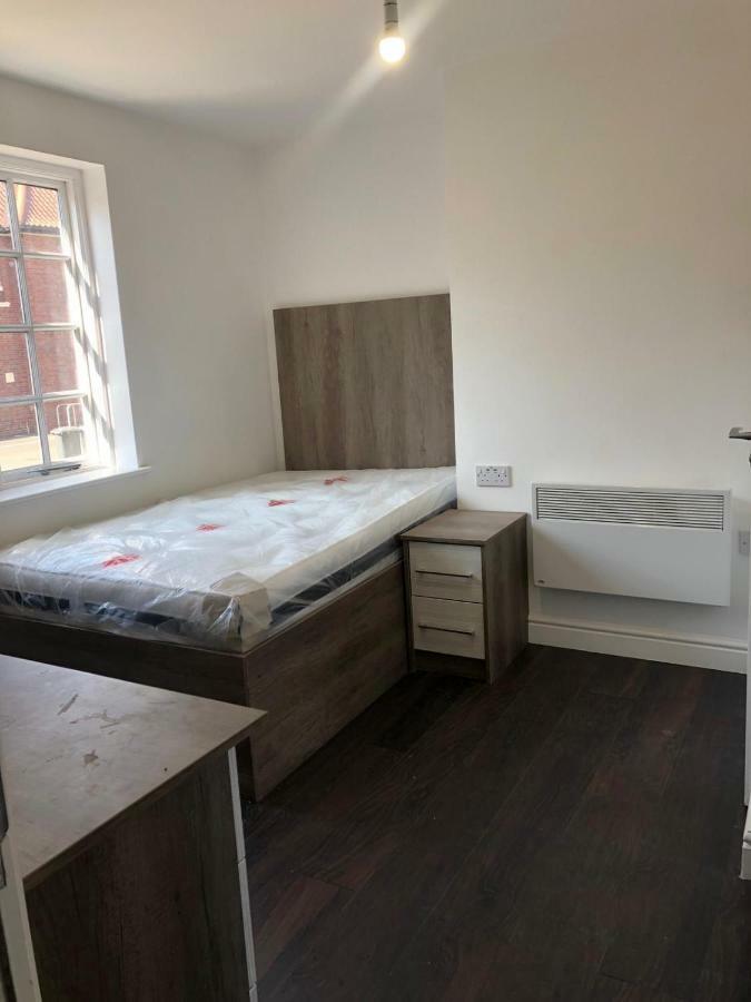 Safe Move - 23 Lancaster House Apartment Лестър Екстериор снимка